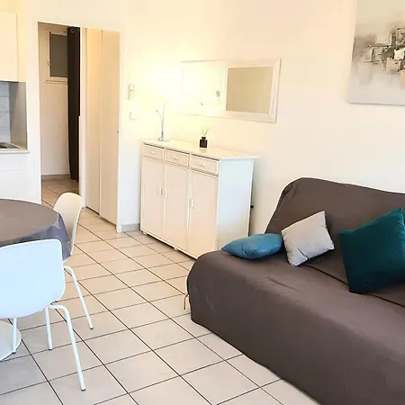 아파트 T2 Avec Loggia Au Cap D'agde, Acces Plage - Fr-1-769-2 아그